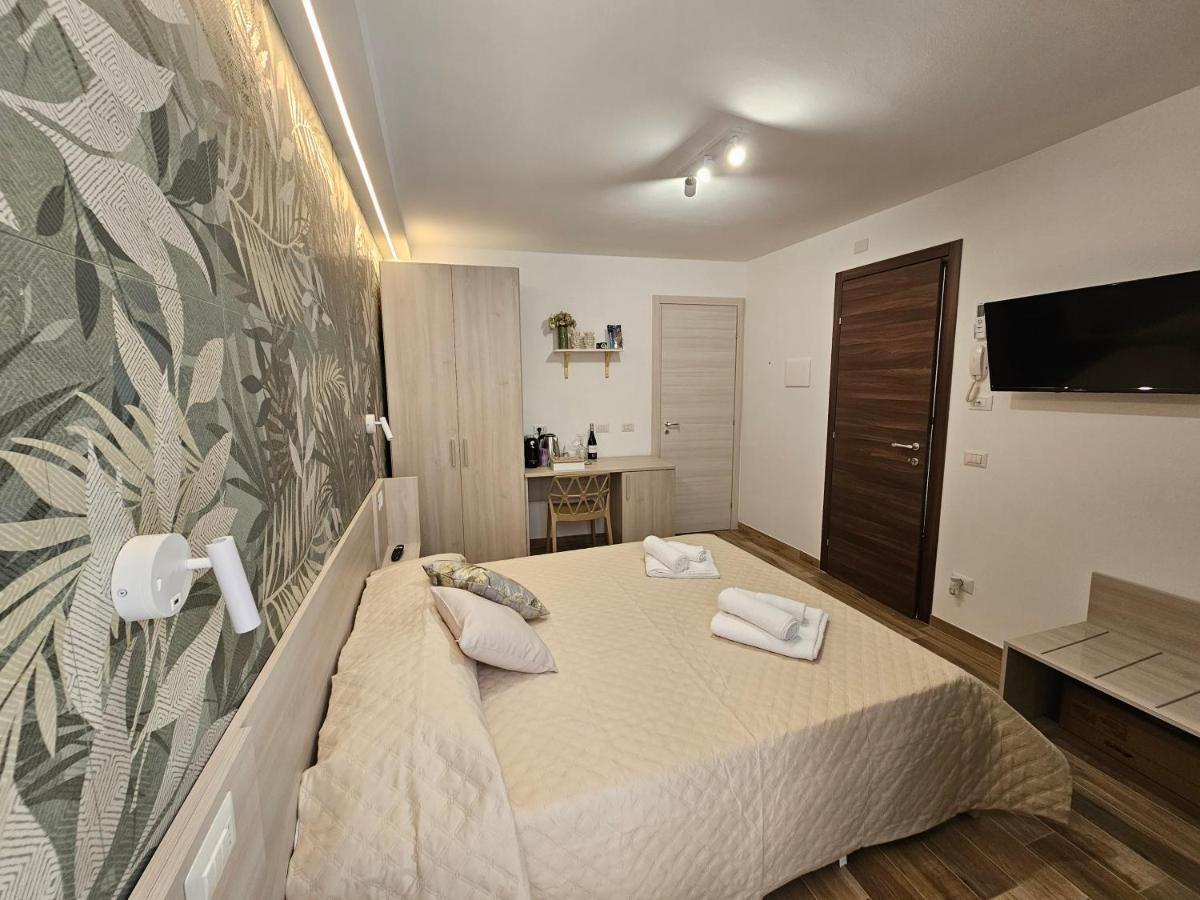 Zaffiro'S House Hotel Cefalù Buitenkant foto